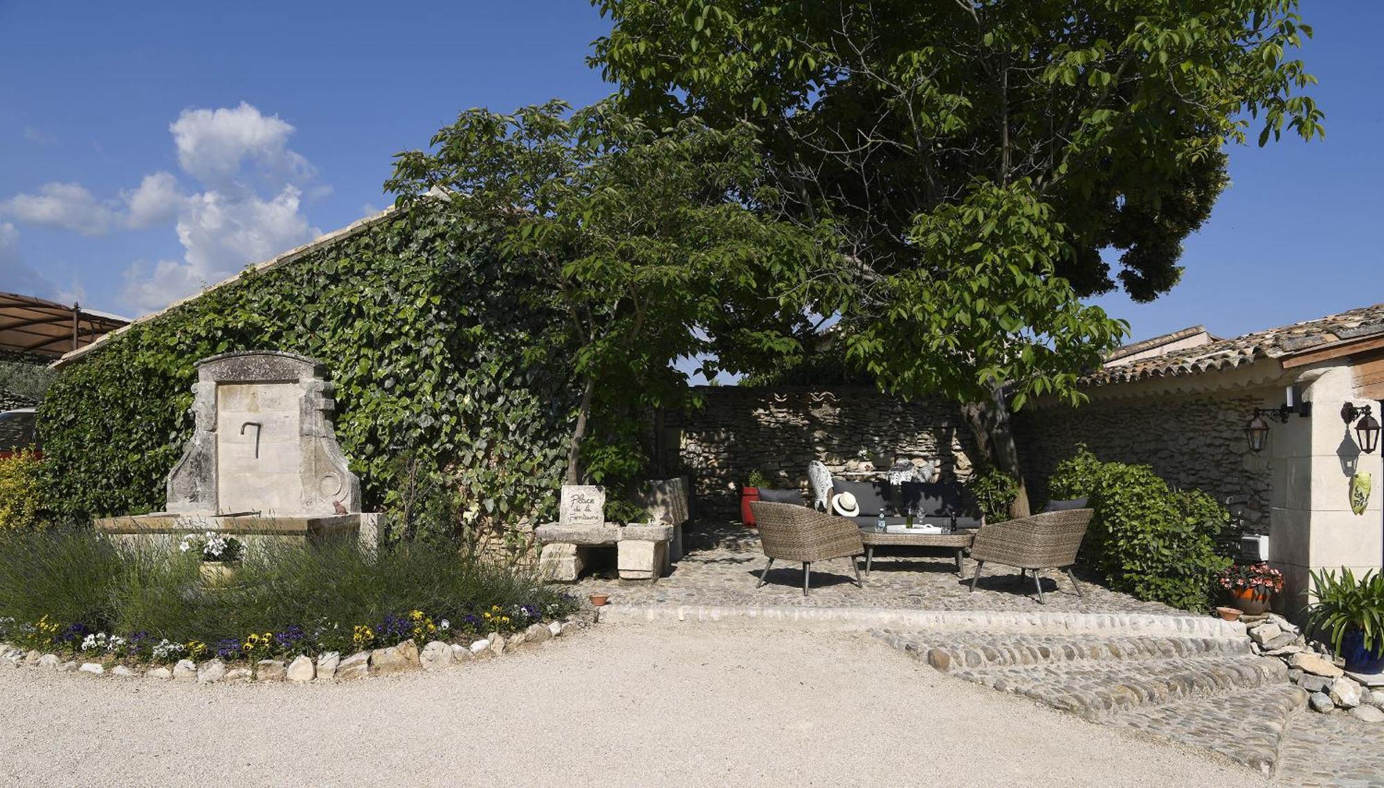 Bastide Des Demoiselles Bed & Breakfast Roussillon en Isere Екстериор снимка